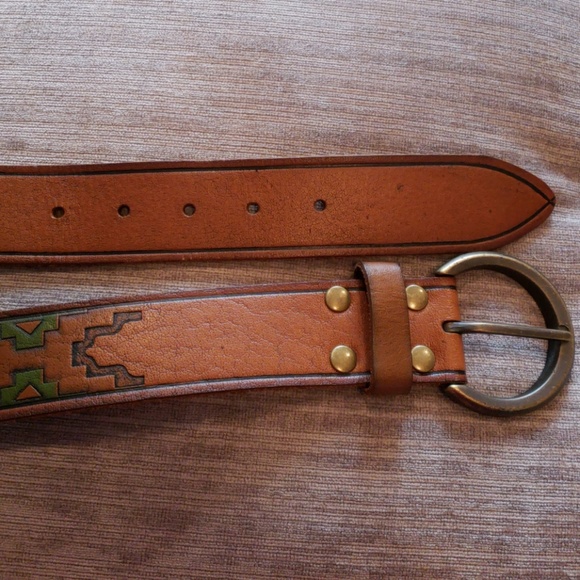 NWOT Ladies belt - Picture 5 of 5